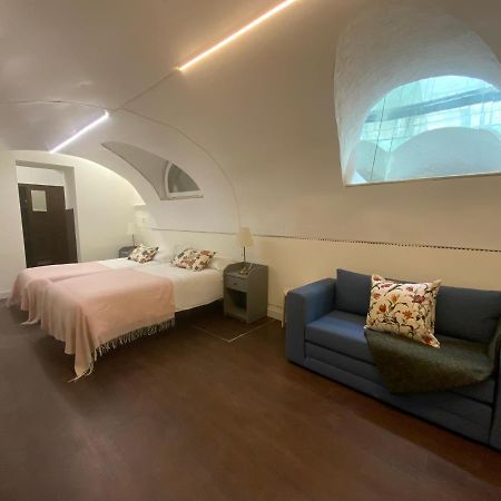 El Jardin Del Angel Camelia Appartement Madrid Buitenkant foto